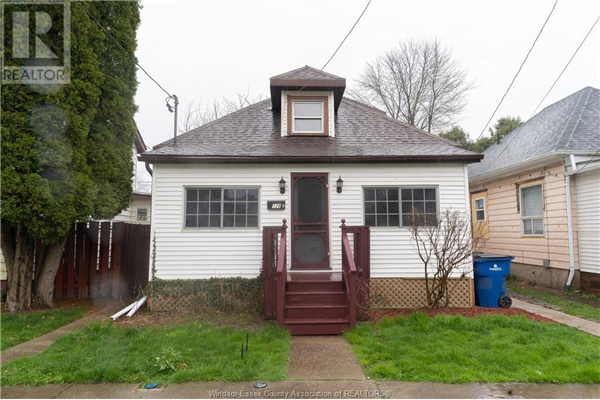 126 GRAY STREET, Chatham