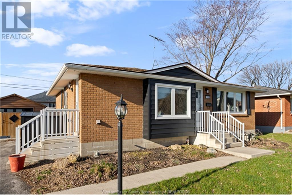 220 VICTORY, LaSalle