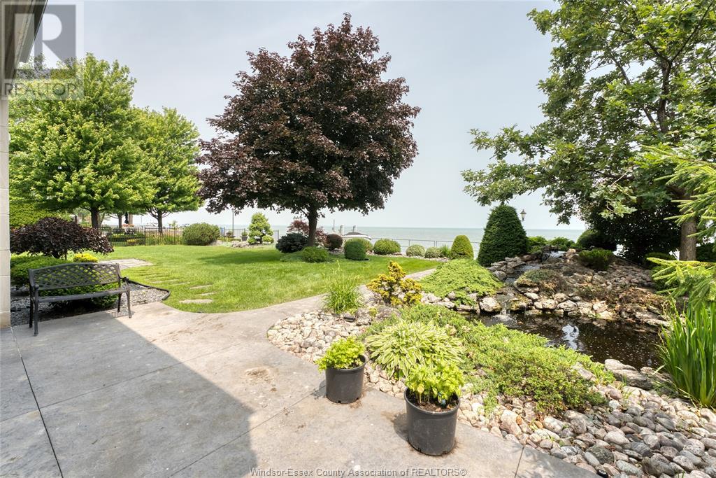 300 Elmgrove DRIVE