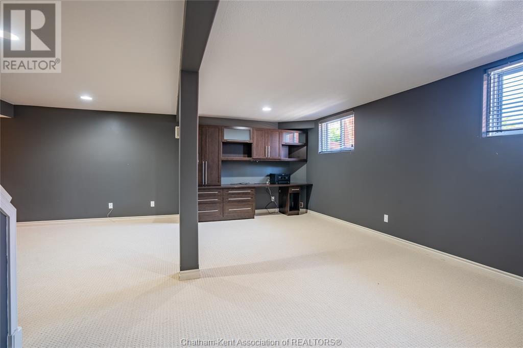 Listing 23013416 - Large Photo # 23