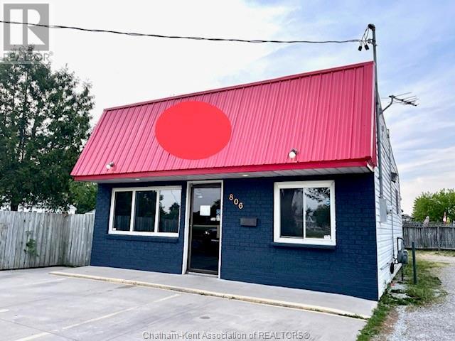 806 Elgin STREET