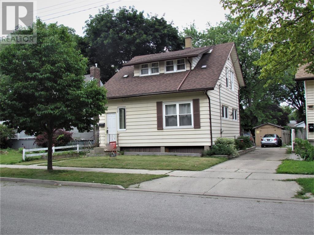 387 MITTON STREET South