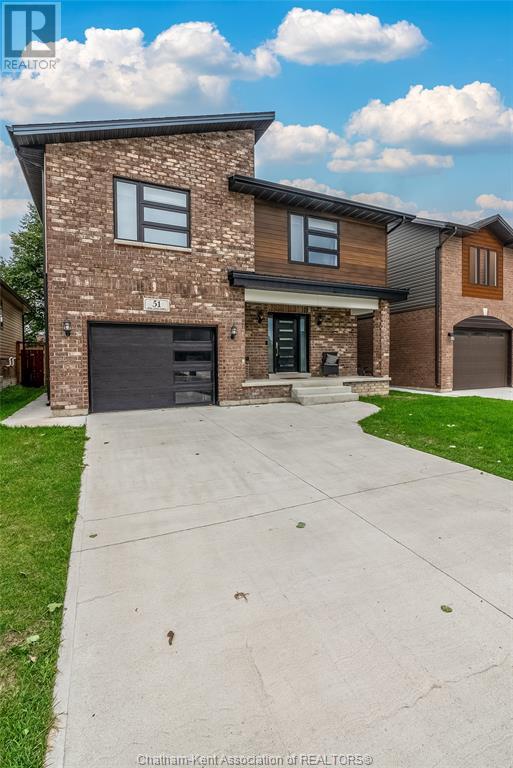 Listing 23014460 - Large Photo # 2
