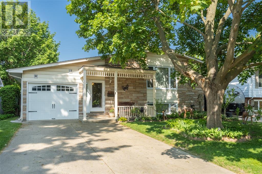 153 HANNA CRESCENT