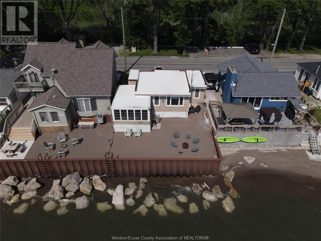 1006 POINT PELEE DRIVE