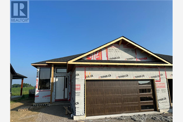 81 DUSKRIDGE ROAD, Chatham