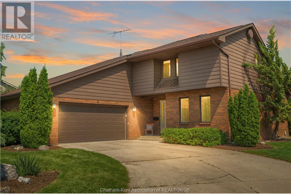 8 Mohawk COURT, Chatham