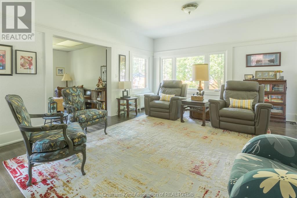 Listing 23016017 - Large Photo # 23
