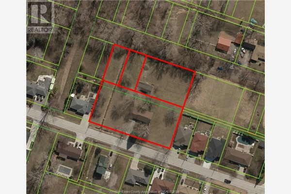 1561 ARMANDA STREET, Windsor