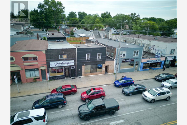 4651-4653 Tecumseh Rd. E, Windsor
