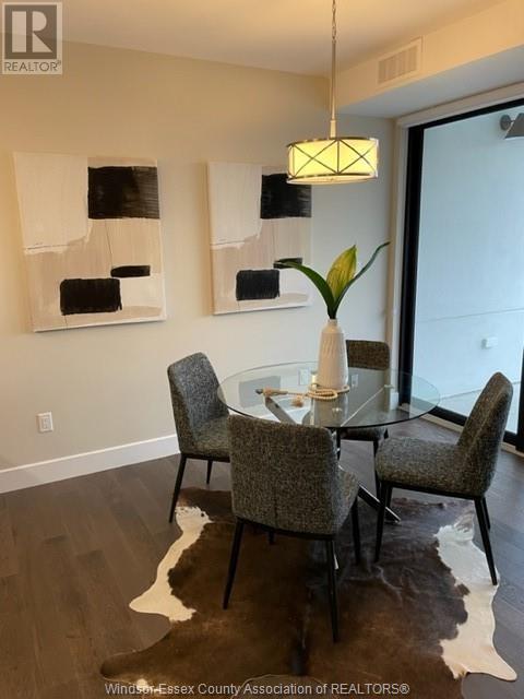 140 MAIN Unit# 306, #306