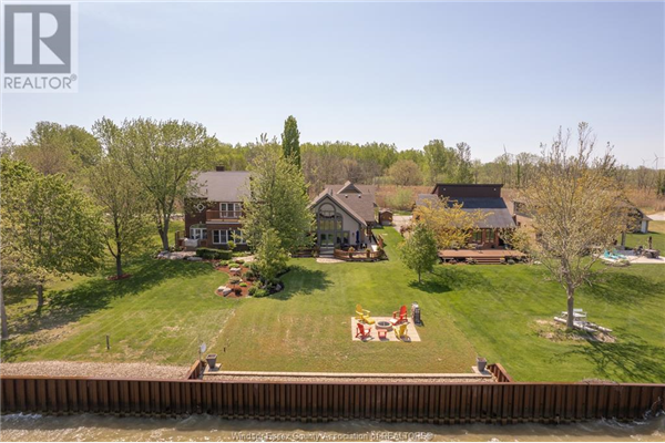 1185 SURF CLUB DRIVE, Lakeshore