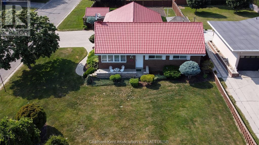 Listing 23017068 - Large Photo # 2