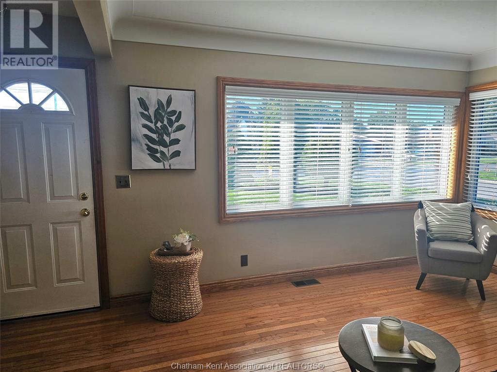 Listing 23017068 - Large Photo # 12