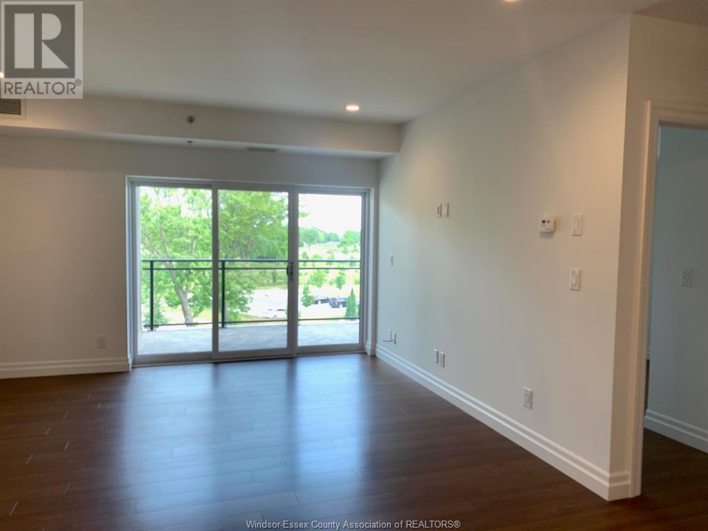 250 MANNING ROAD Unit# 412, #412