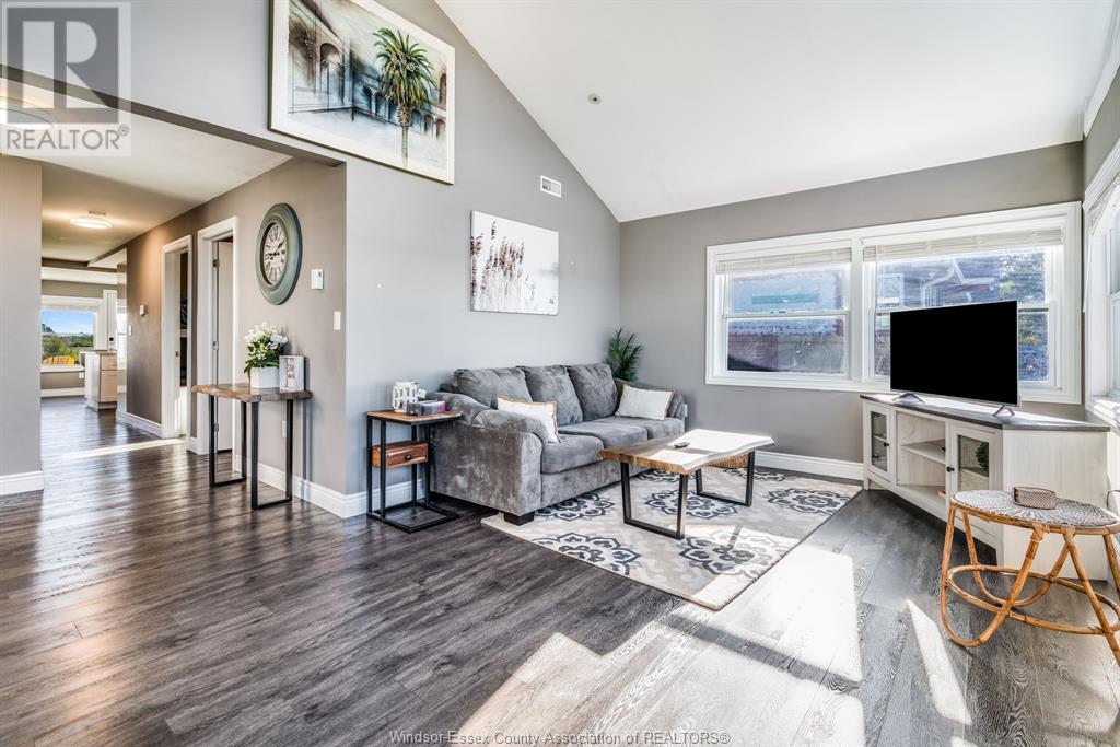 297 Lakeside DRIVE