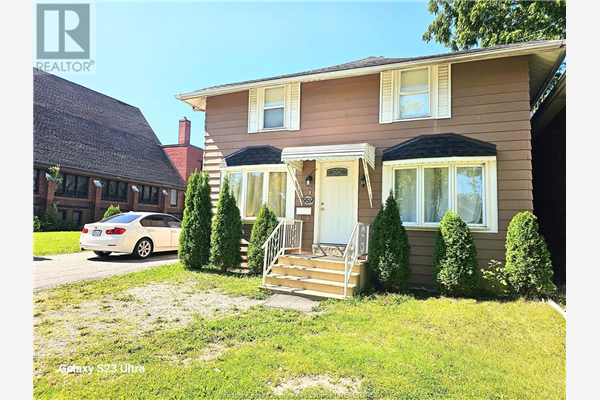959 PILLETTE ROAD, Windsor