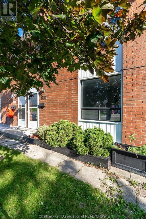 831 Hilda AVENUE Unit# UPPER, #UPPER