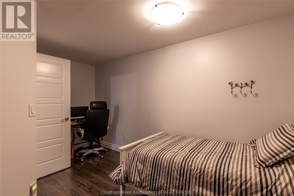 Listing 23017466 - Large Photo # 33