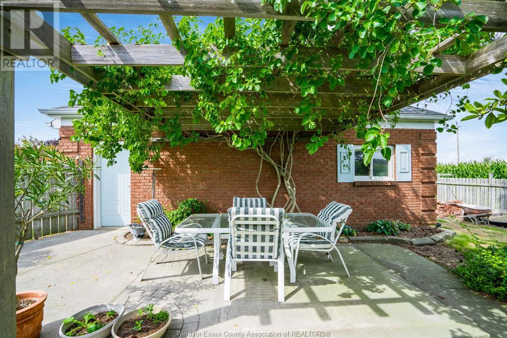 2226 ROAD 6 West