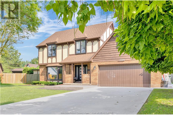 3520 DRIFTWOOD, Windsor