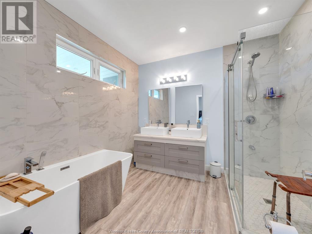 1255 St. Clair