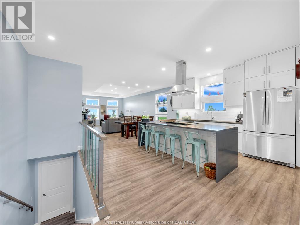 1255 St. Clair