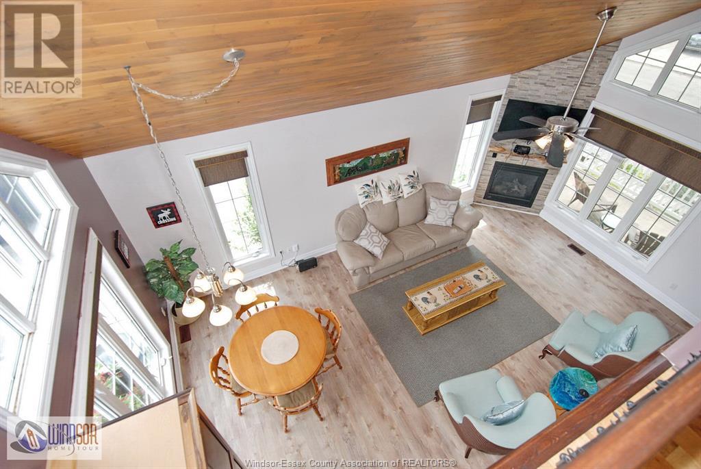 76 WILLOW BEACH