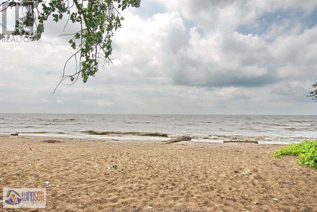 76 WILLOW BEACH