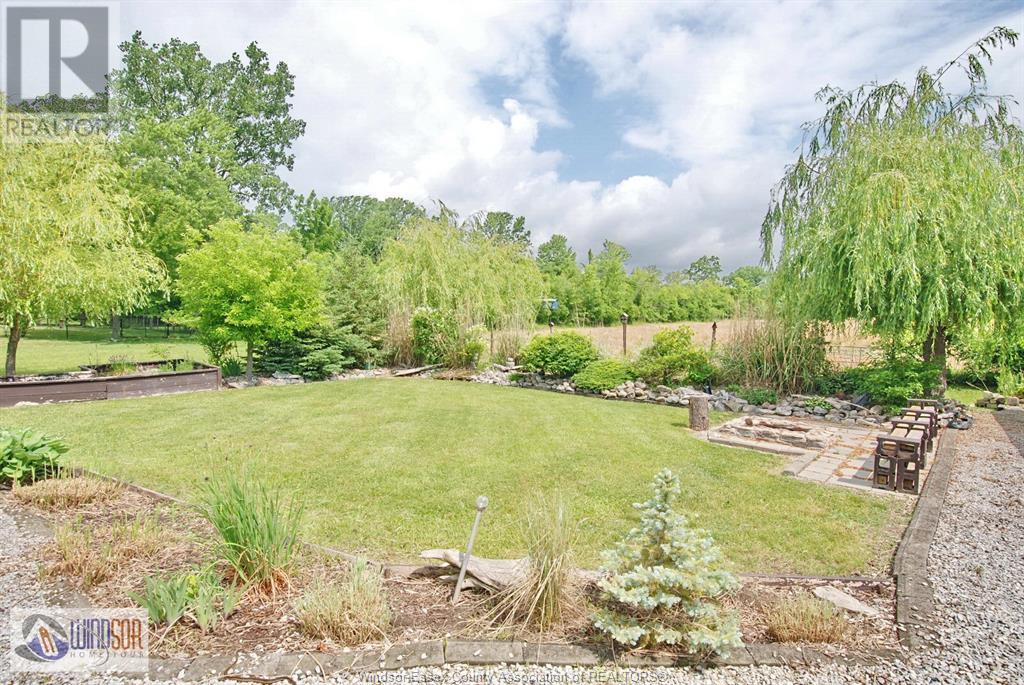 76 WILLOW BEACH