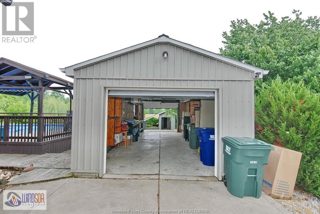 76 WILLOW BEACH