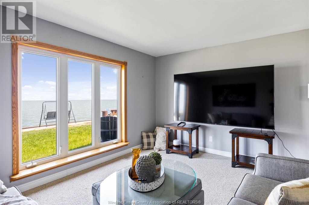 1306 SHORELINE