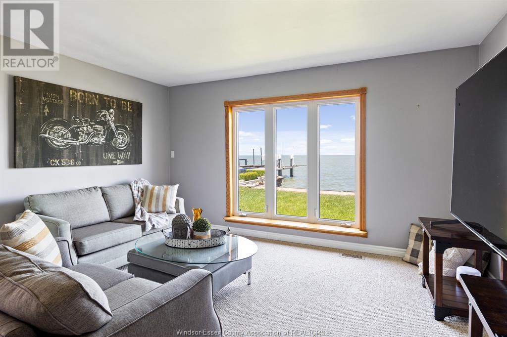 1306 SHORELINE