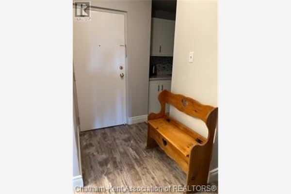 140 Park AVENUE East Unit# 411, Chatham