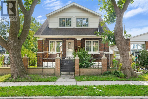 1697 CADILLAC, Windsor