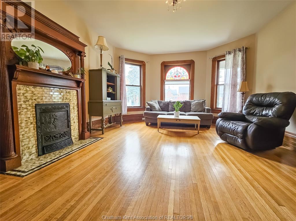 Listing 23017769 - Large Photo # 11