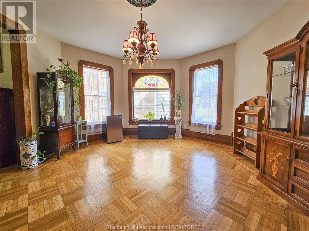 Listing 23017769 - Large Photo # 15