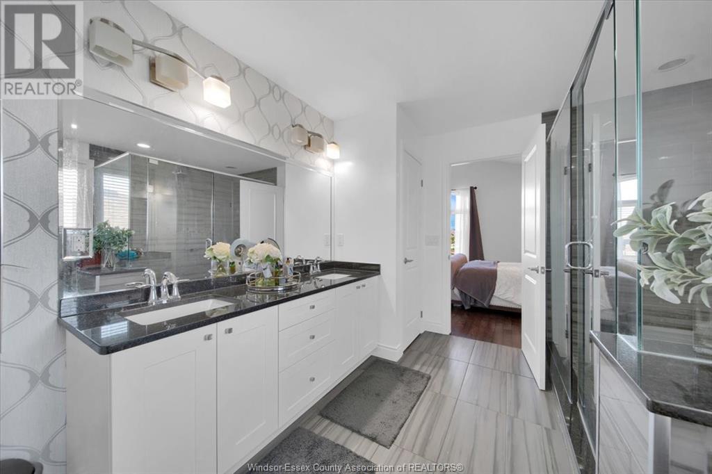 1302 DEER RUN TRAIL