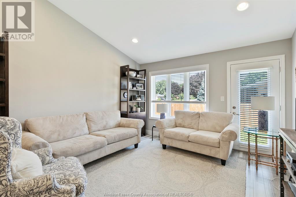 Listing 23018016 - Large Photo # 11