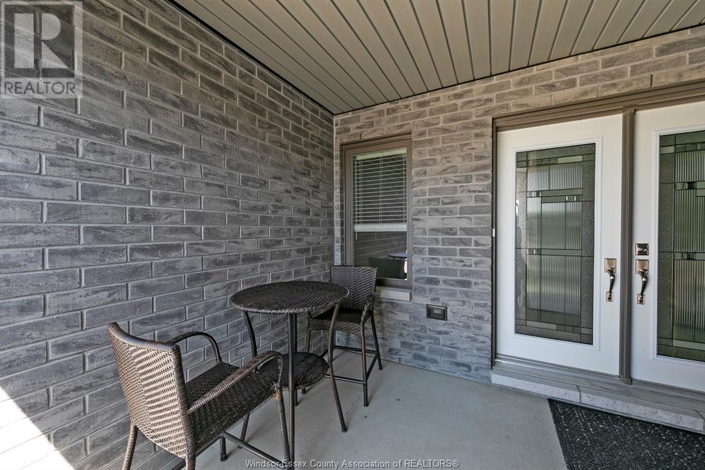 Listing 23018016 - Large Photo # 2
