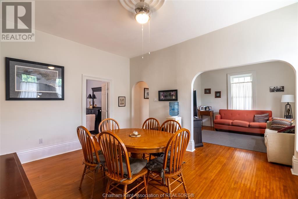 Listing 23018101 - Large Photo # 2