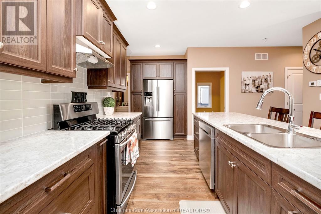 166 MOONSTONE CRESCENT