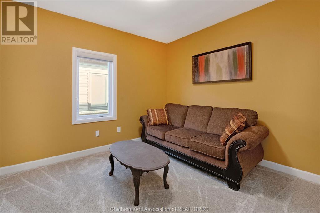 166 MOONSTONE CRESCENT