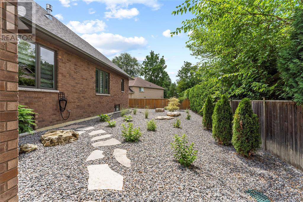 Listing 23018146 - Large Photo # 48