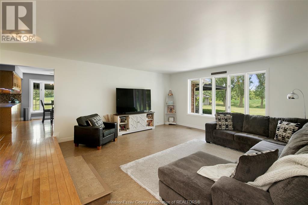 Listing 23018225 - Large Photo # 19