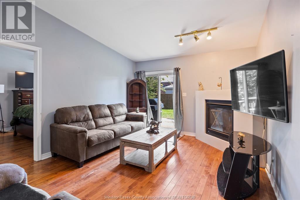 Listing 23018256 - Large Photo # 15