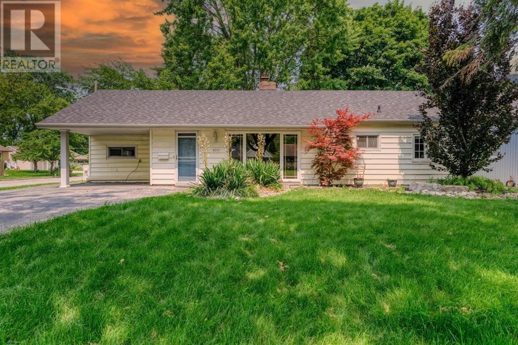 820 RETLAW DRIVE
