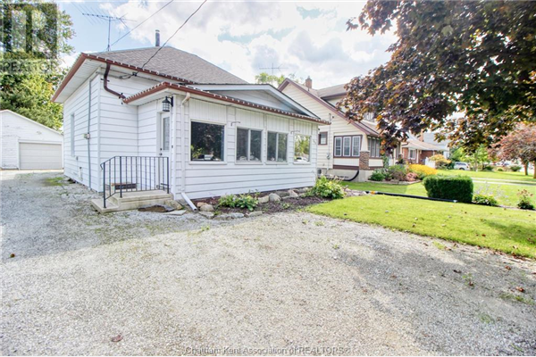 3054 Brigden ROAD, St Clair