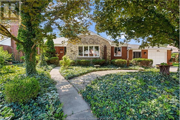 2865 ACADEMY DRIVE, Windsor