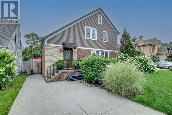 2081 Vimy, Windsor